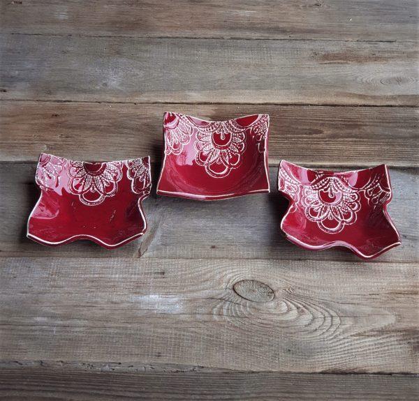 Saldaininė „Močiutės Servetėlė“ Keramikiniai indai