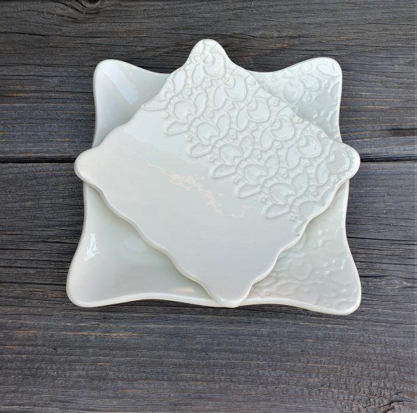 Saldaininių Komplektas „Baltos Servetėlės“ Keramikiniai indai 2